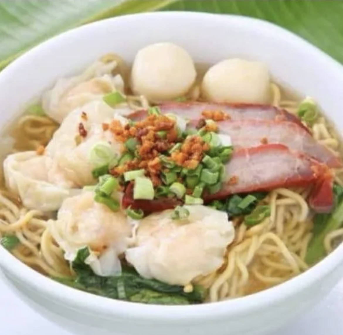Wonton noodles with barbecued pork and fish balls
